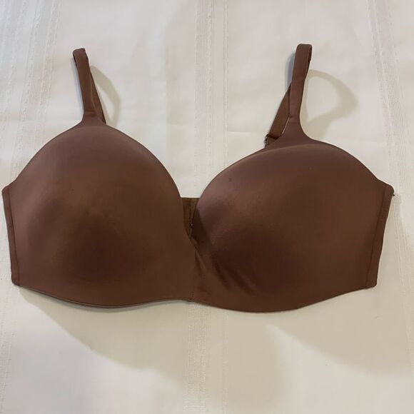 Victoria's Secret Size 38 DD "Body by Victoria Apex brown lightly padded bra - Picture 1 of 8